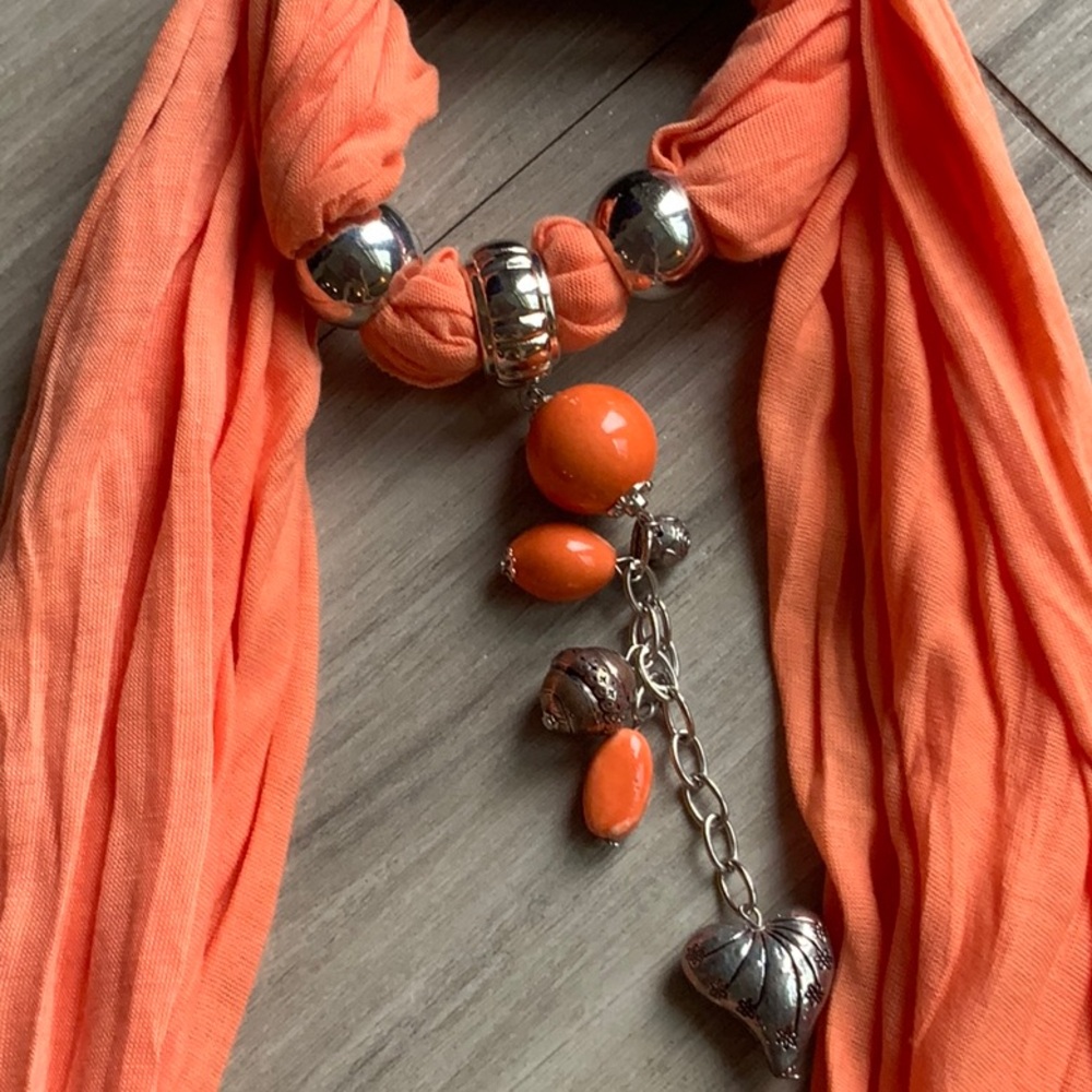 🧡 NWT Scarf and Neck Wrap Necklace. Such a fun accent.